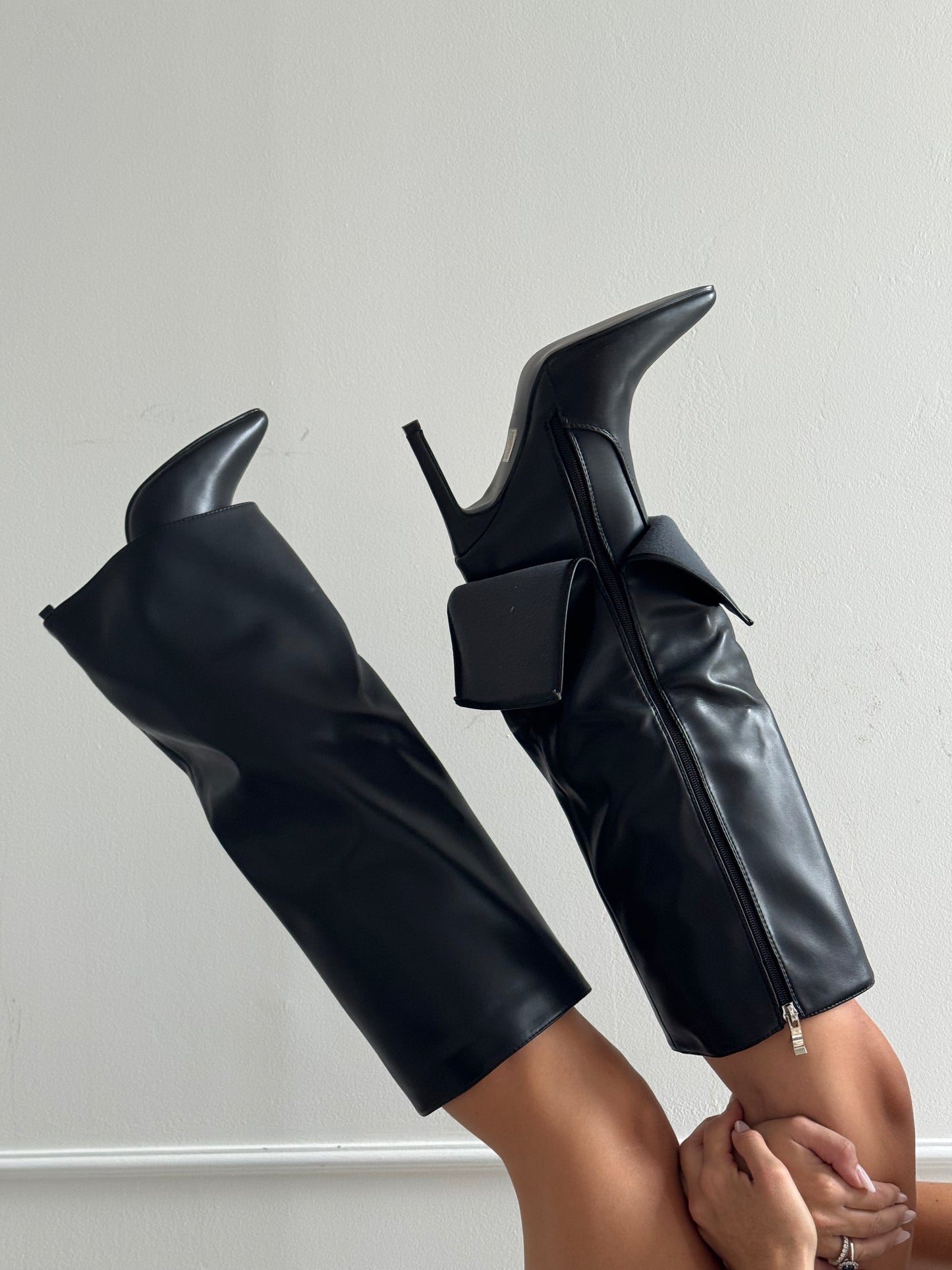 Zaira Boots