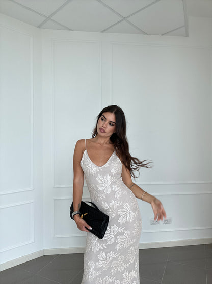 Elegant dress